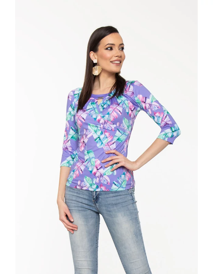 Zsófi póló - lila alapon mintás
