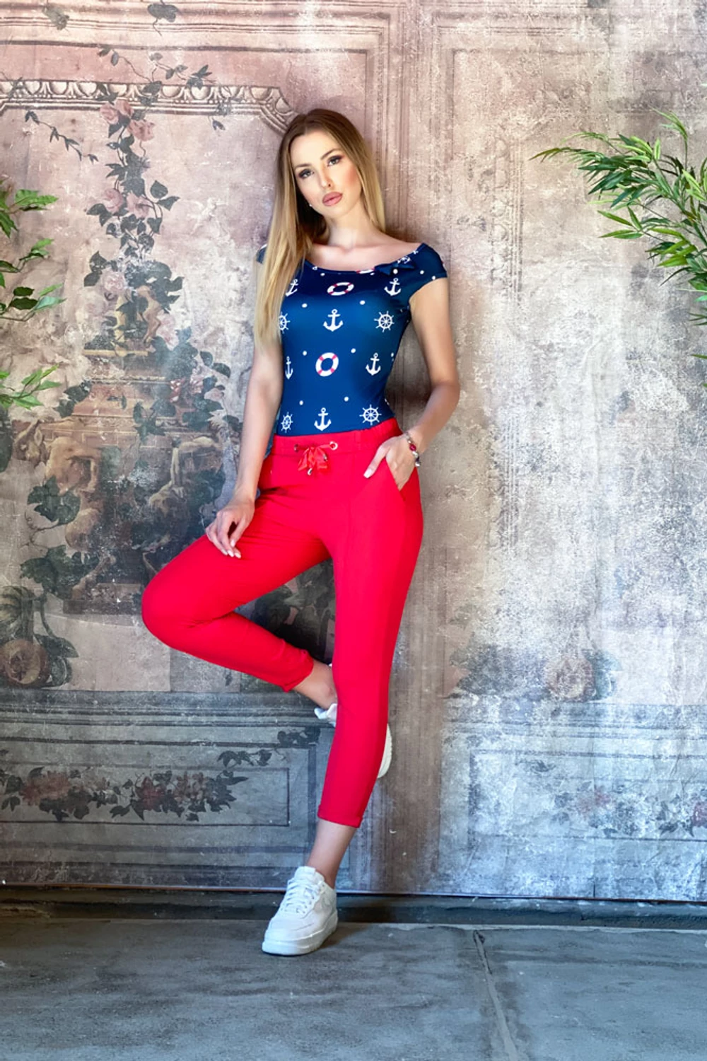 Linda nadrág - fáradt piros Linda nadrág - fáradt piros