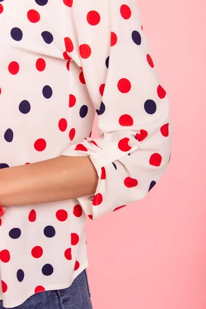 Eper blúz - fehér - piros/kék pöttyök Eper blúz - fehér - piros/kék pöttyök